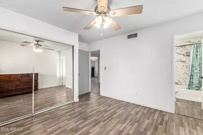 2814 N 55th Avenue, Phoenix, AZ 85035 - Photo 16
