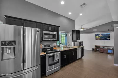 18439 N 56th Drive, Glendale, AZ 85308 - Photo 12