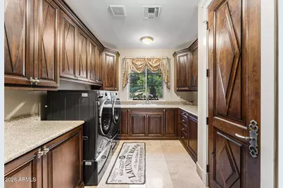 11571 E Cochise Drive, Scottsdale, AZ 85259 - Photo 18