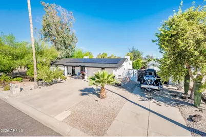 4138 E Villa Maria Drive, Phoenix, AZ 85032 - Photo 4