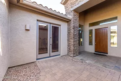 10312 S 16th Drive, Phoenix, AZ 85041 - Photo 8