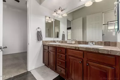 10312 S 16th Drive, Phoenix, AZ 85041 - Photo 36