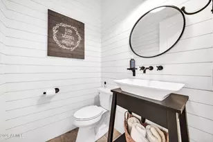 27413 N 22nd Ln, Phoenix, AZ 85085 - Photo 32