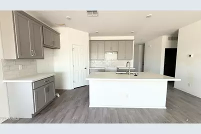 24087 W Huntington Drive, Buckeye, AZ 85326 - Photo 8