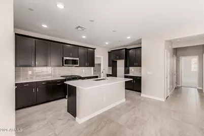 5567 N 205th Lane, Buckeye, AZ 85396 - Photo 4