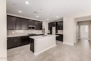 5567 N 205th Ln, Buckeye, AZ 85396 - Photo 4