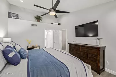 5731 E Marconi Avenue, Scottsdale, AZ 85254 - Photo 18