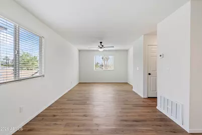 4037 S 12th Street, Phoenix, AZ 85040 - Photo 10