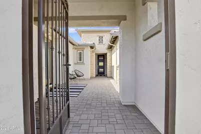 2690 N 169th Drive, Goodyear, AZ 85395 - Photo 4