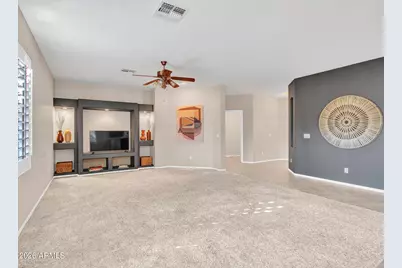 15839 N 74th Avenue, Peoria, AZ 85382 - Photo 10