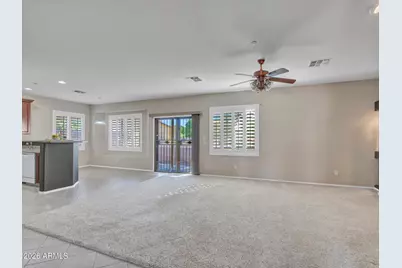 15839 N 74th Avenue, Peoria, AZ 85382 - Photo 8