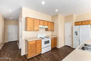 6842 N 81st Dr, Glendale, AZ 85303 - Photo 6