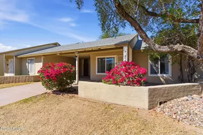 4208 E Carson Road, Phoenix, AZ 85042 - Photo 1