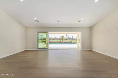 15055 W Catalina Drive, Goodyear, AZ 85395 - Photo 10