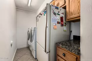 11051 N 44th Ct, Phoenix, AZ 85028 - Photo 24