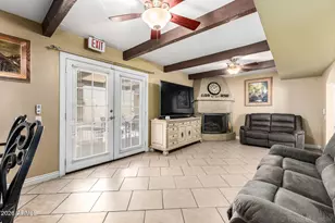 11051 N 44th Ct, Phoenix, AZ 85028 - Photo 4