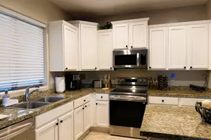 27510 N 90th Ln, Peoria, AZ 85383 - Photo 2