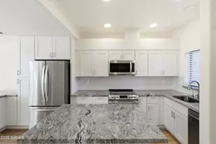 225 W 1st St, Mesa, AZ 85201 - Photo 16