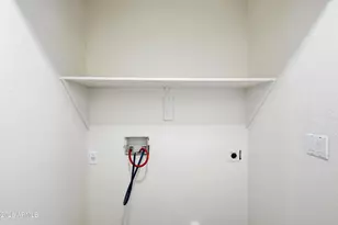 225 W 1st St, Mesa, AZ 85201 - Photo 30