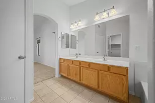 8551 W Voltaire Ave, Peoria, AZ 85381 - Photo 26