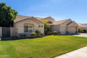 9545 E Inverness Circle E, Mesa, AZ 85209 - Photo 2