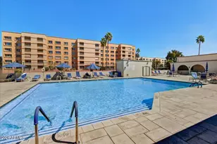 7970 E Camelback Rd, Scottsdale, AZ 85251 - Photo 28