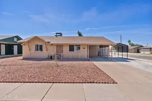 2045 W Corrine Dr, Phoenix, AZ 85029 - Photo 1