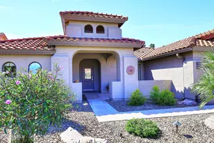 10019 E Nacoma Ct, Sun Lakes, AZ 85248 - Photo 2