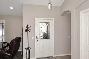 10019 E Nacoma Ct, Sun Lakes, AZ 85248 - Photo 4