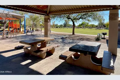 7439 W Crest Lane, Glendale, AZ 85310 - Photo 12