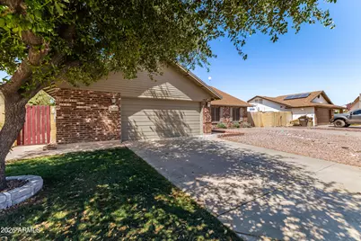 18070 N 88th Avenue, Peoria, AZ 85382 - Photo 2