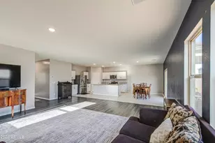 9611 W Albeniz Pl, Tolleson, AZ 85353 - Photo 12