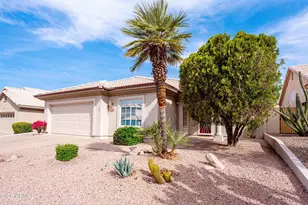 11822 E Becker Ln, Scottsdale, AZ 85259 - Photo 16