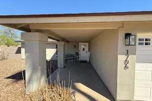 1706 W Palomino Dr, Chandler, AZ 85224 - Photo 2