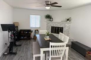 1706 W Palomino Dr, Chandler, AZ 85224 - Photo 10