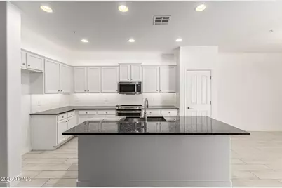 29542 N 126th Lane, Peoria, AZ 85383 - Photo 8