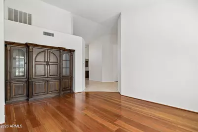 5637 E Beverly Lane, Scottsdale, AZ 85254 - Photo 10