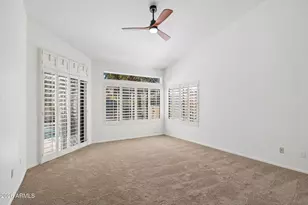 5637 E Beverly Ln, Scottsdale, AZ 85254 - Photo 16