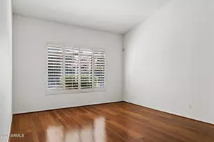 5637 E Beverly Ln, Scottsdale, AZ 85254 - Photo 8