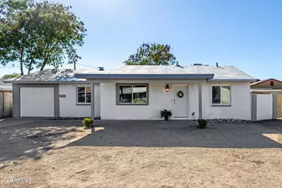 3030 N 38th Drive, Phoenix, AZ 85019 - Photo 2