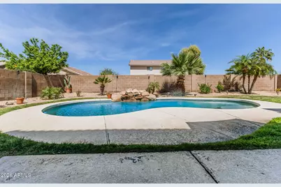 3102 W Zachary Drive, Phoenix, AZ 85027 - Photo 4