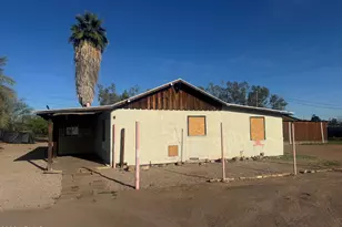 4027 W Camelback Road W, Phoenix, AZ 85019 - Photo 1