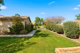 2053 S Red Rock Ct, Gilbert, AZ 85295 - Photo 40