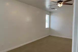 23130 N 40th Pl, Phoenix, AZ 85050 - Photo 16