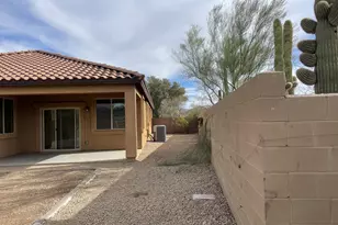 23130 N 40th Pl, Phoenix, AZ 85050 - Photo 34