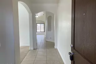 23130 N 40th Pl, Phoenix, AZ 85050 - Photo 4