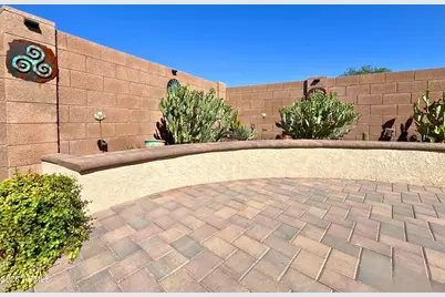 42574 W Chambers Drive, Maricopa, AZ 85138 - Photo 32