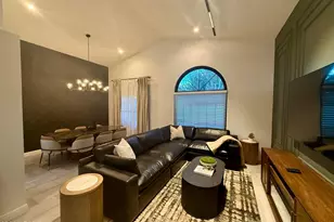 10367 E Wood Dr, Scottsdale, AZ 85260 - Photo 22