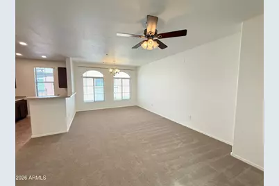 240 W Juniper Avenue #Unit 1027, Gilbert, AZ 85233 - Photo 4