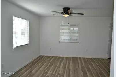 44 N Mountain Road #Apt 1, Apache Junction, AZ 85120 - Photo 4